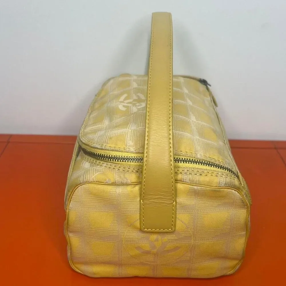 Y2k Chanel 2004/05 by Karl Lagerfeld yellow sport travel line makeup bag purse
